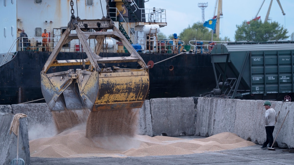 Українським морським коридором від серпня пройшли 200 суден із 7 млн тонн вантажів – Кубраков